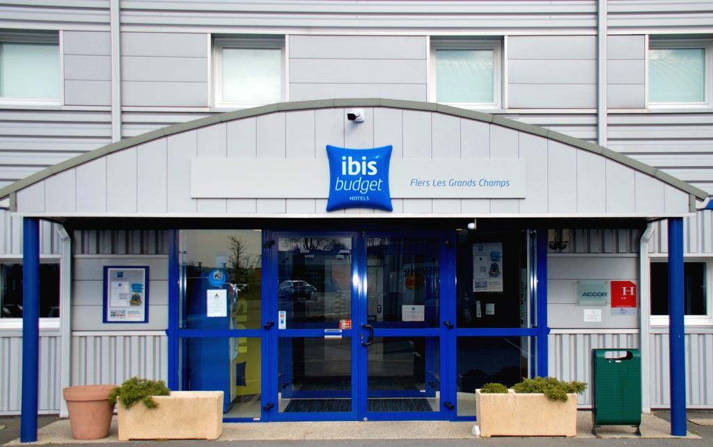 Ibis Budget Flers Grands Champs Экстерьер фото